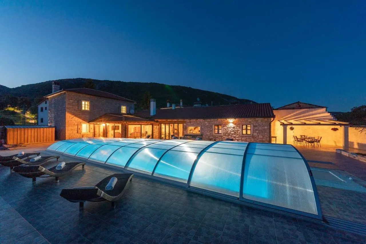 Villa Tina Livade Holiday home