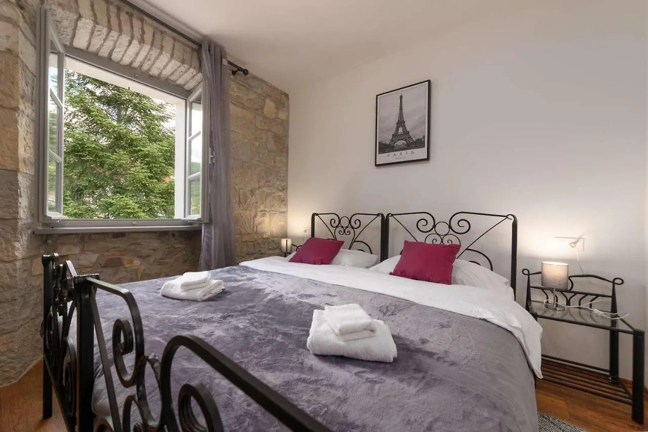 Villa Tina Livade 0*,  Kroatien
